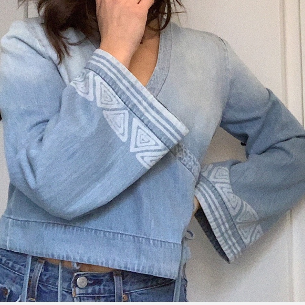 Anthropologie cloth & stone chambray wrap top